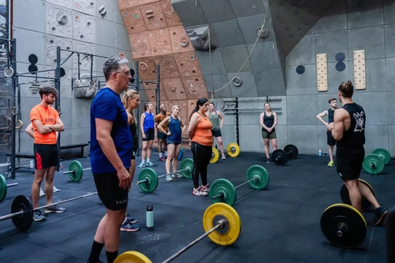 groepslessen CrossFit climbers cabin 1024x683 1 768x512